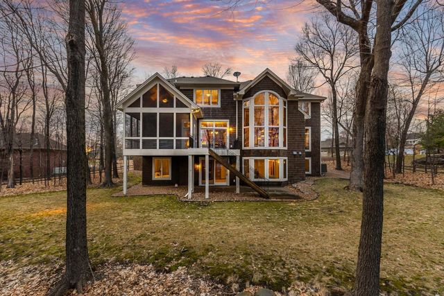 27665 Virginia Cove, Excelsior, MN 55331