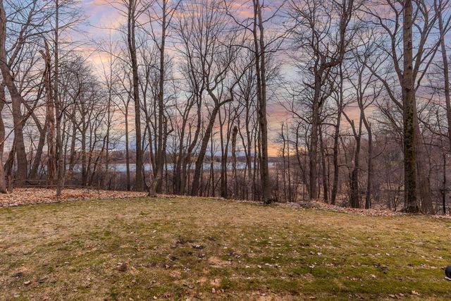 27665 Virginia Cove, Excelsior, MN 55331