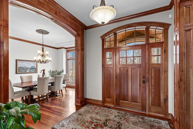 27665 Virginia Cove, Excelsior, MN 55331