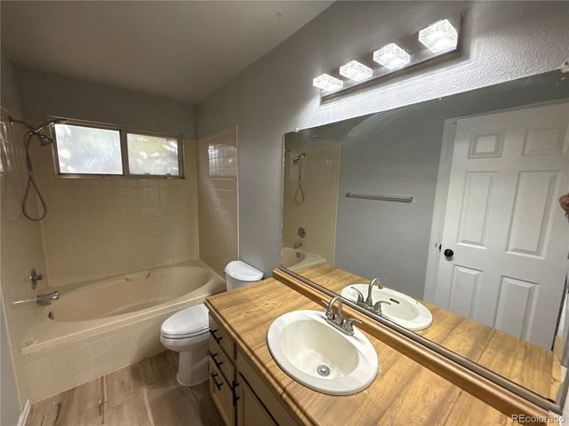 711 S Granby Cir, Aurora, CO 80012