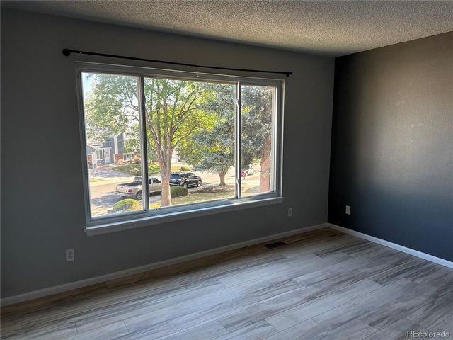 711 S Granby Cir, Aurora, CO 80012