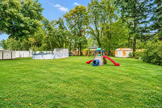 102 Robinson Avenue, Medford, NY 11763