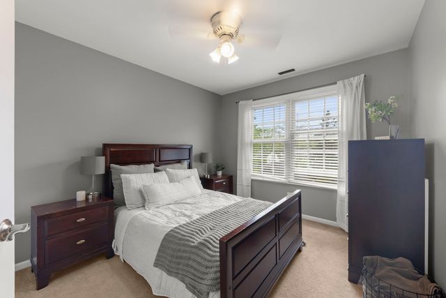 4528 Middaugh Avenue, Downers Grove, IL 60515