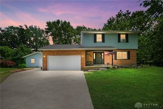 225 Fairfield Pike, Enon Vlg, OH 45323