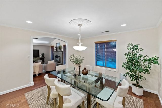 304 E Omaha Avenue, Fresno, CA 93720