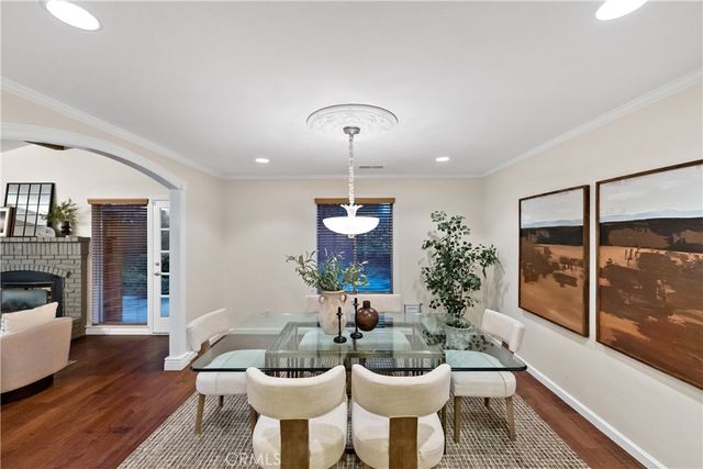 304 E Omaha Avenue, Fresno, CA 93720