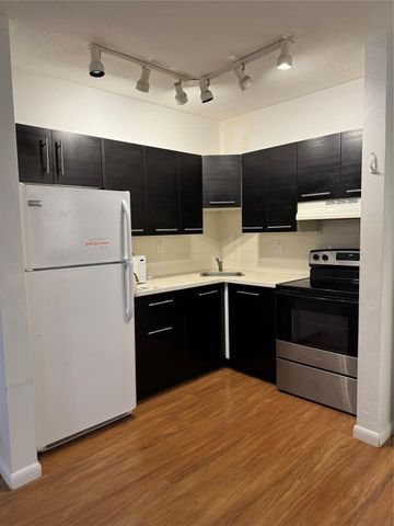 6200 NE 22nd Way 311, Fort Lauderdale, FL 33308