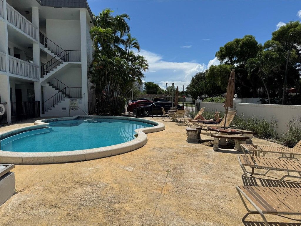 6200 NE 22nd Way 311, Fort Lauderdale, FL 33308