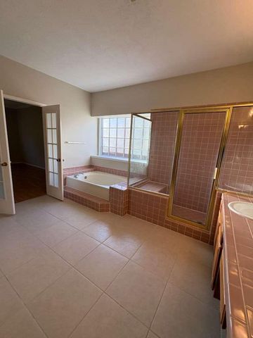 16119 Lakestone Drive, Tomball, TX 77377