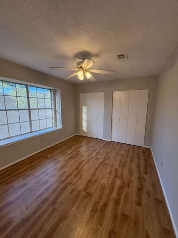 16119 Lakestone Drive, Tomball, TX 77377