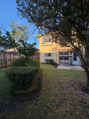 16119 Lakestone Drive, Tomball, TX 77377