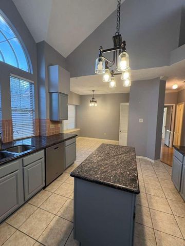 16119 Lakestone Drive, Tomball, TX 77377