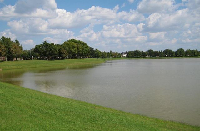 3935 Carters Lake Drive, Richmond, TX 77406