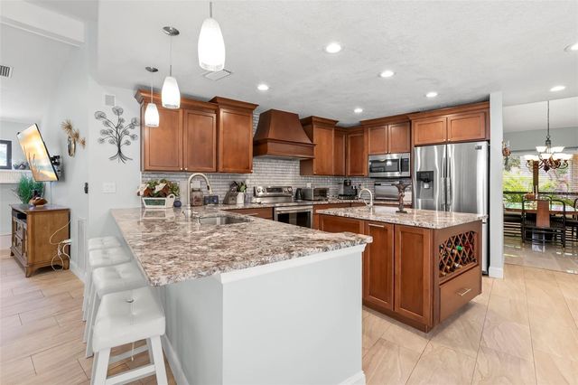 2332 WATERVIEW COURT, Palm Harbor, FL 34684