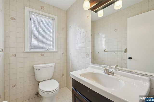 369 Maywood Avenue, Maywood, NJ 07607