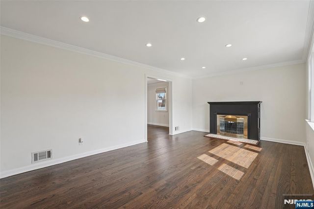 369 Maywood Avenue, Maywood, NJ 07607