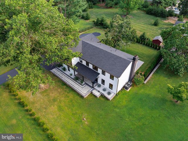 124 ROGERS RD, Furlong, PA 18925