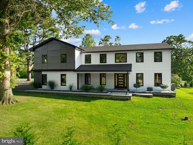124 ROGERS RD, Furlong, PA 18925