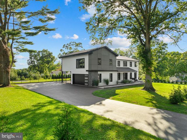 124 ROGERS RD, Furlong, PA 18925