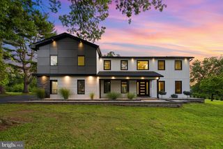 124 ROGERS RD, Furlong, PA 18925