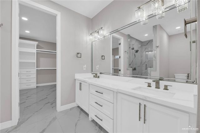 1813 E 28th Street, Mission, TX 78572