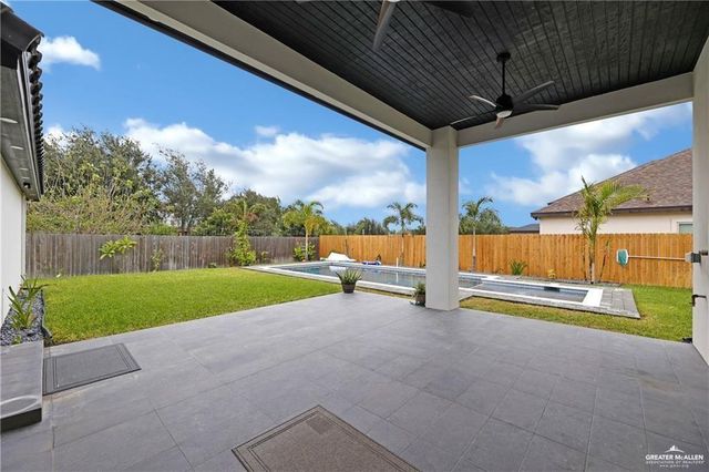 1813 E 28th Street, Mission, TX 78572