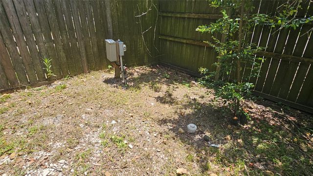410 Baker Avenue, Bacliff, TX 77518