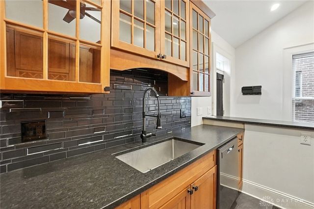 218 Brown Street 218, Dayton, OH 45402