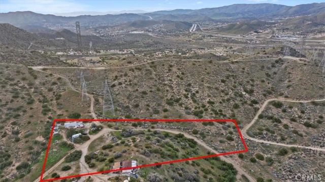32301 Angeles Forest, Palmdale, CA 93550