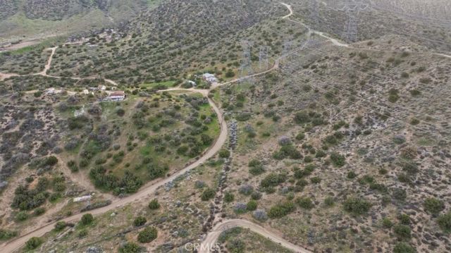32301 Angeles Forest, Palmdale, CA 93550