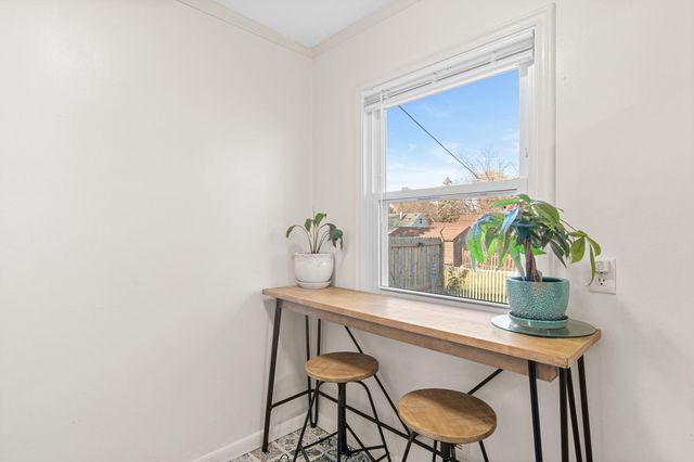 203 Moreland Avenue E, West Saint Paul, MN 55118