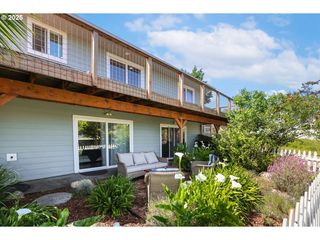 19 Otter Terrace, Brookings, OR 97415