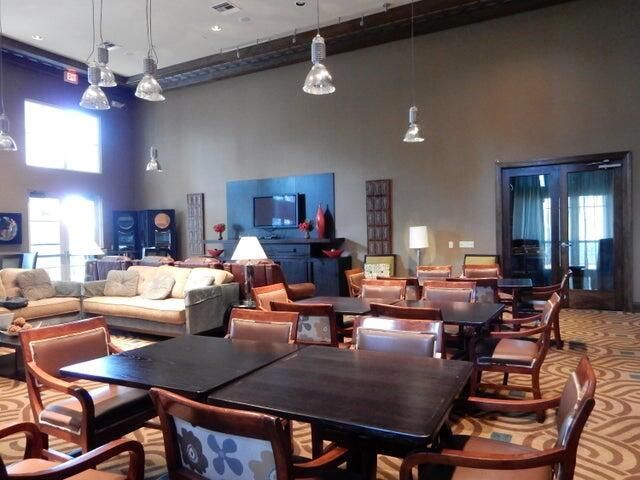 833 Millbrae Court 4, West Palm Beach, FL 33401