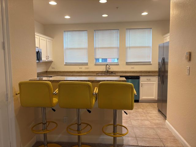 833 Millbrae Court 4, West Palm Beach, FL 33401