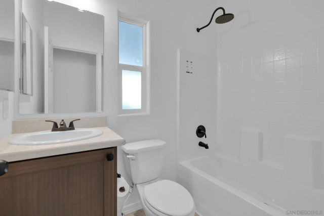 1174 E Main 62, El Cajon, CA 92021