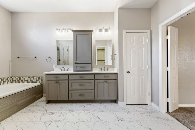1917 Bridgewater Drive, Allen, TX 75013
