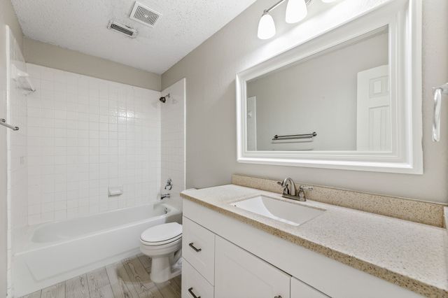 1917 Bridgewater Drive, Allen, TX 75013