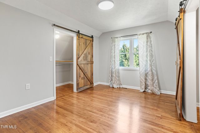 10114 Hayters Gap Road, Abingdon, VA 24210