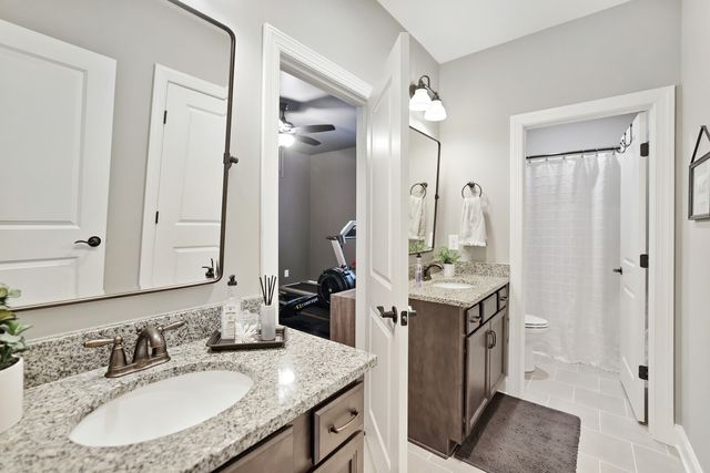 545 Sydenham Dr, Franklin, TN 37064