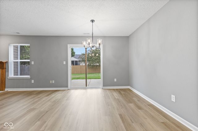 12318 Wolf Run Road, Noblesville, IN 46060