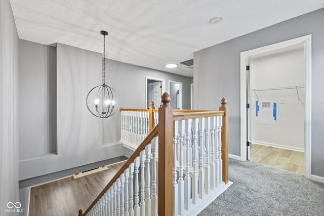 12318 Wolf Run Road, Noblesville, IN 46060