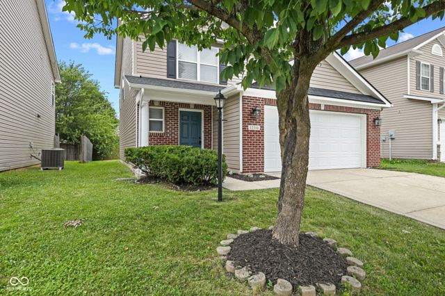 12318 Wolf Run Road, Noblesville, IN 46060