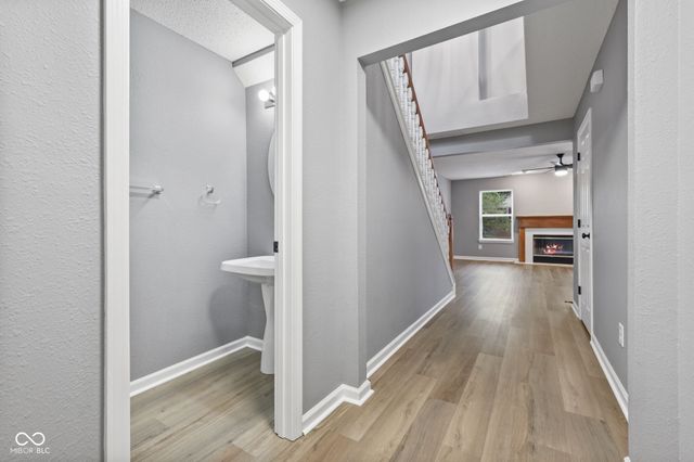 12318 Wolf Run Road, Noblesville, IN 46060