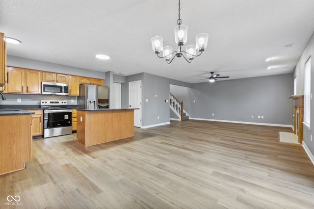 12318 Wolf Run Road, Noblesville, IN 46060