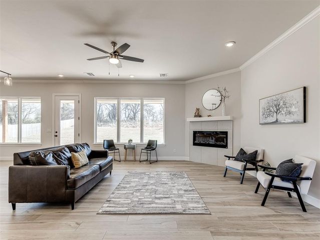 11370 Blue Heron Creek, Guthrie, OK 73044