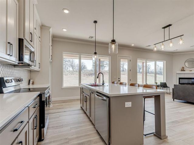 11370 Blue Heron Creek, Guthrie, OK 73044