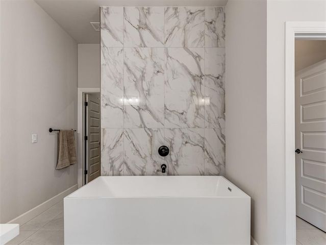 11370 Blue Heron Creek, Guthrie, OK 73044