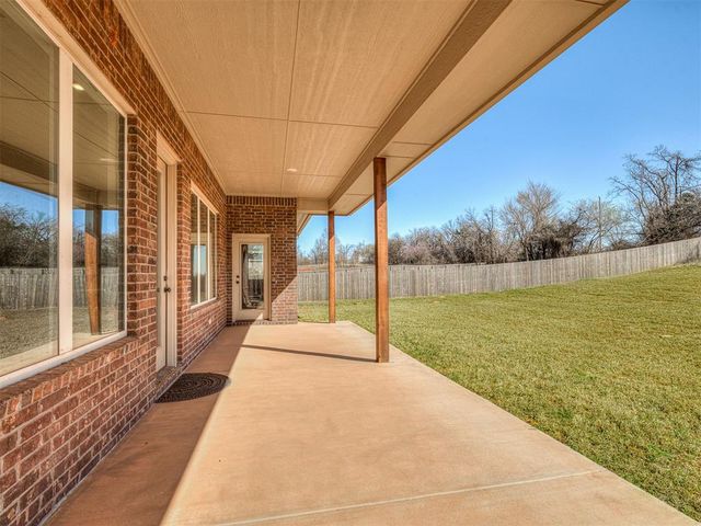 11370 Blue Heron Creek, Guthrie, OK 73044