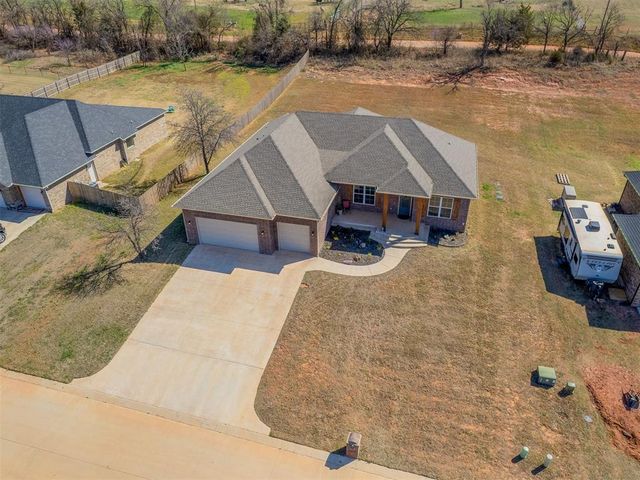 11370 Blue Heron Creek, Guthrie, OK 73044