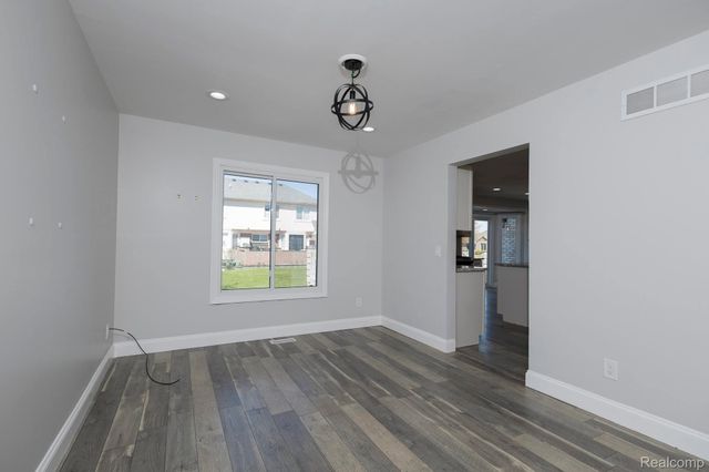 43211 Coralbean Ct Court, Sterling Heights, MI 48314